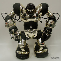 Робот 8083,  WowWee