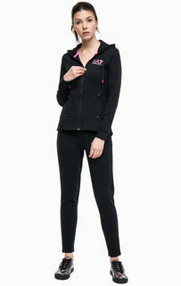 Черный спортивный костюм с логотипом бренда EA7