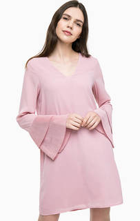 Розовое платье с плиссированными рукавами Vero Moda