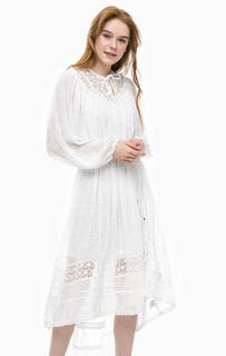 Белое платье с ажурными вставками Glamorous