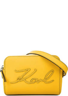 Маленькая кожаная сумка желтого цвета через плечо Karl Lagerfeld