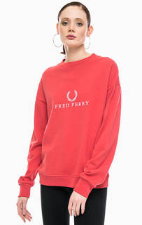 Свитшот с вышитым логотипом бренда Fred Perry