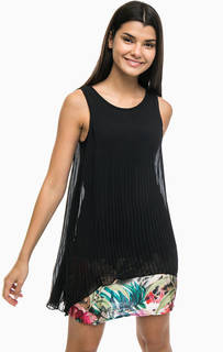 Короткое плиссированное платье Desigual