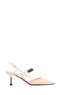 Розовые лакированные туфли с логотипом Prada