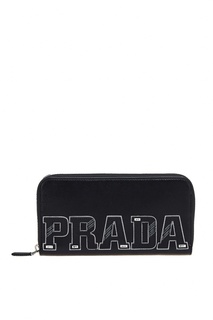 Черный кошелек с логотипом Prada