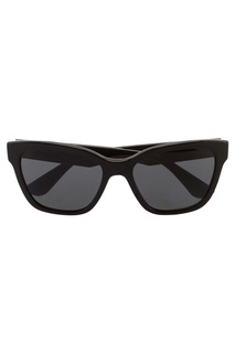 Солнцезащитные очки Miu Miu