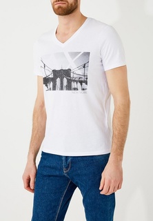 Футболка Armani Exchange