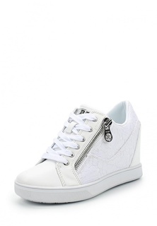 Кеды на танкетке Guess