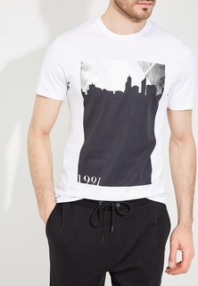 Футболка Armani Exchange