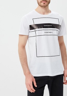 Футболка Colins