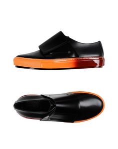 Низкие кеды и кроссовки Marni