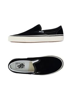 Низкие кеды и кроссовки Vans
