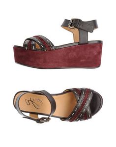 Сандалии G di G