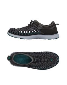 Низкие кеды и кроссовки Keen