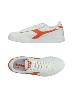 Низкие кеды и кроссовки Diadora