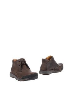 Полусапоги и высокие ботинки Clarks