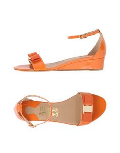 Сандалии Salvatore Ferragamo