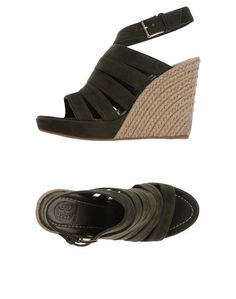 Сандалии Tory Burch
