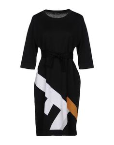 Короткое платье Fendi