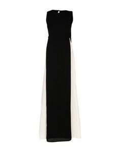 Длинное платье Valentino