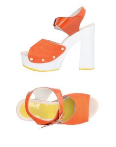 Сандалии Suky