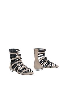 Сандалии Schutz