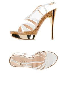 Сандалии Casadei