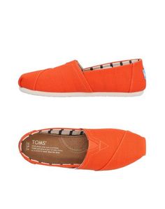 Низкие кеды и кроссовки Toms