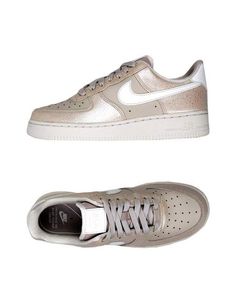 Низкие кеды и кроссовки Nike