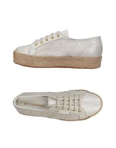 Низкие кеды и кроссовки Superga