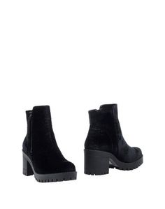 Полусапоги и высокие ботинки Steve Madden