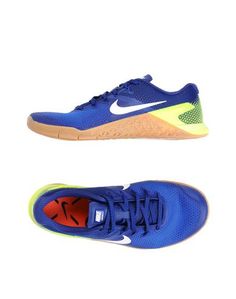 Низкие кеды и кроссовки Nike