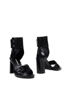 Полусапоги и высокие ботинки Ann Demeulemeester