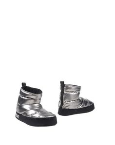 Полусапоги и высокие ботинки Marc by Marc Jacobs