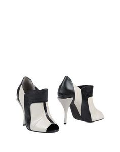 Ботинки Fendi