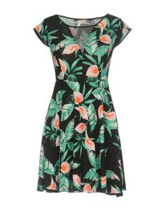 Короткое платье Guess