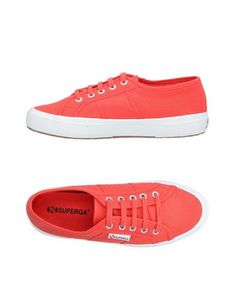 Низкие кеды и кроссовки Superga