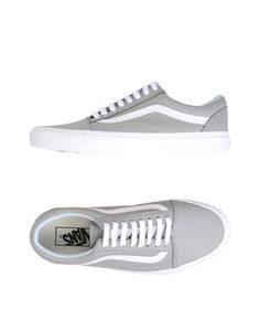 Низкие кеды и кроссовки Vans