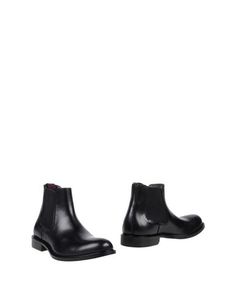 Полусапоги и высокие ботинки Pollini