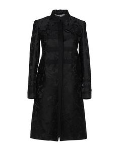 Легкое пальто Valentino