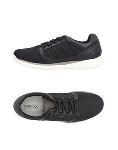 Низкие кеды и кроссовки Geox