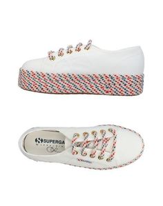Низкие кеды и кроссовки Superga