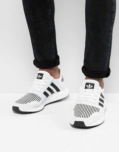 Белые кроссовки adidas Originals Swift Run CQ2116 - Серый