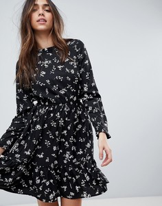 Чайное платье с длинными рукавами Yumi - Черный