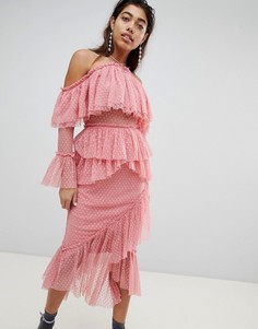 Платье миди из сетчатой ткани добби с асимметричными оборками ASOS DESIGN - Розовый