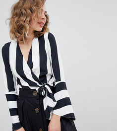 Блузка в полоску с завязкой спереди River Island Petite - Мульти