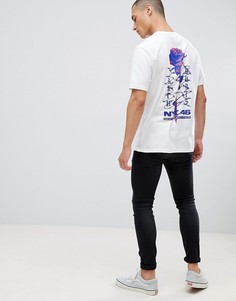 Свободная футболка с принтом роз ASOS DESIGN - Белый