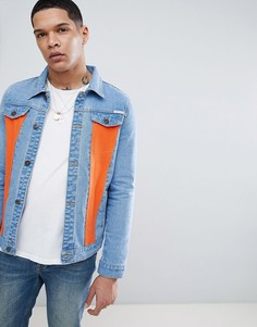 Выбеленная джинсовая куртка с оранжевыми вставками Liquor N Poker - Синий
