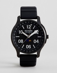Часы с черным силиконовым ремешком Nixon A1209 - Черный