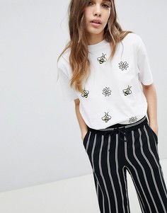 Футболка с вышивкой Monki - Белый